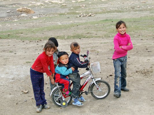 Kyrgyzové u jezera Rangkul (Tádžikistán) (13)